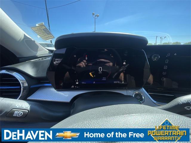 used 2024 Chevrolet Trax car, priced at $22,824