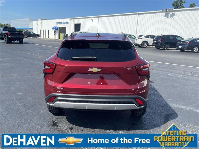 new 2025 Chevrolet Trax car, priced at $24,651