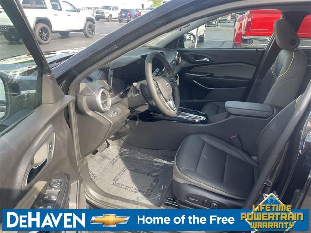 new 2025 Chevrolet Trax car, priced at $27,093