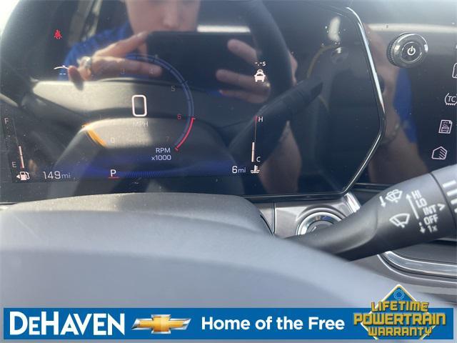 new 2025 Chevrolet Trax car, priced at $27,093