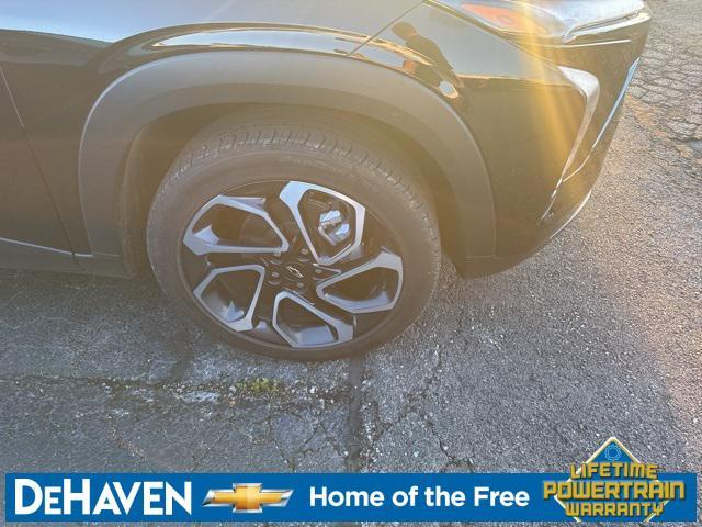 used 2025 Chevrolet Trax car, priced at $23,273