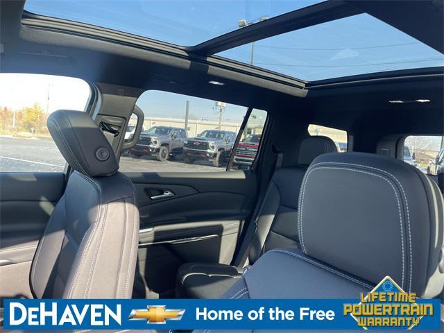 new 2026 Chevrolet Traverse car, priced at $47,981