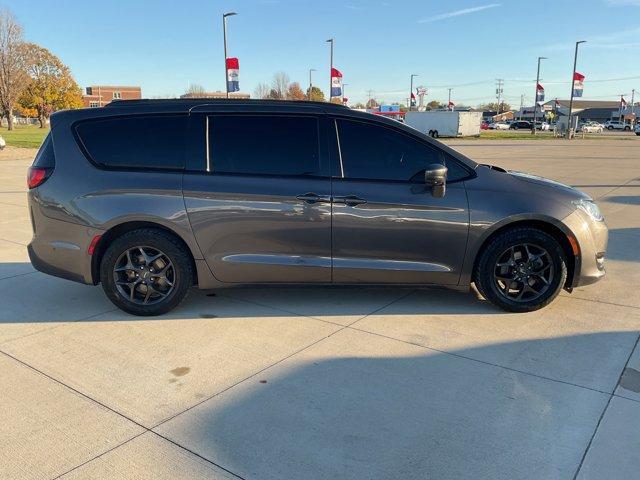 used 2020 Chrysler Pacifica car, priced at $20,524