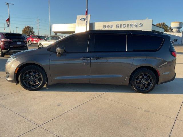 used 2020 Chrysler Pacifica car, priced at $20,524