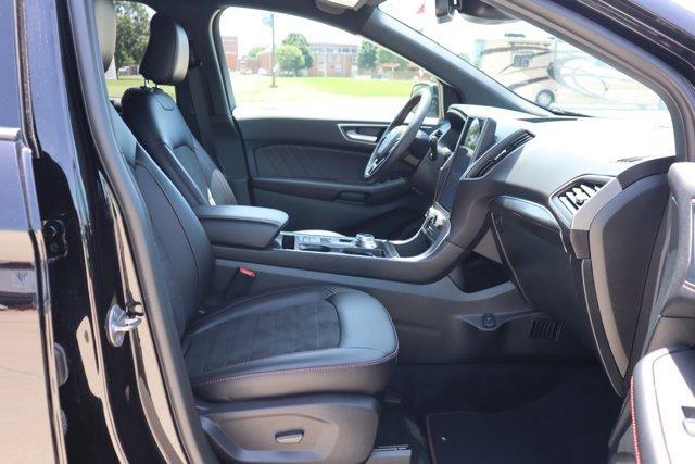 used 2024 Ford Edge car, priced at $33,750