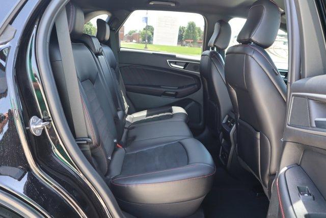 used 2024 Ford Edge car, priced at $33,750