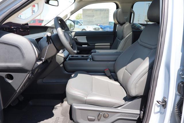 new 2025 Ford Expedition car, priced at $75,705