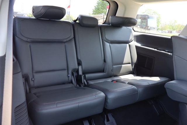 new 2025 Ford Expedition car, priced at $75,705