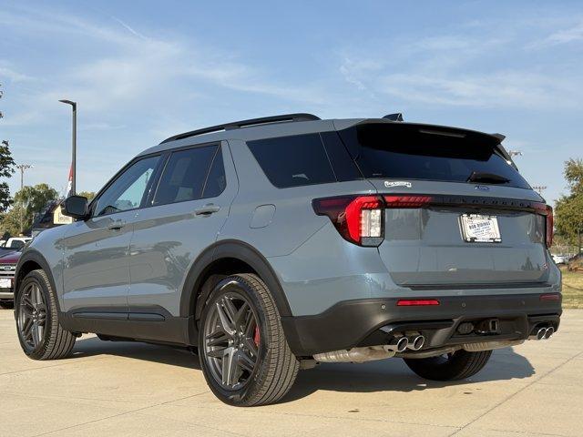 new 2025 Ford Explorer car
