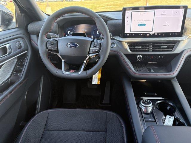 new 2025 Ford Explorer car