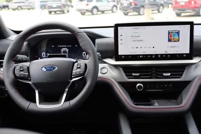 new 2025 Ford Explorer car