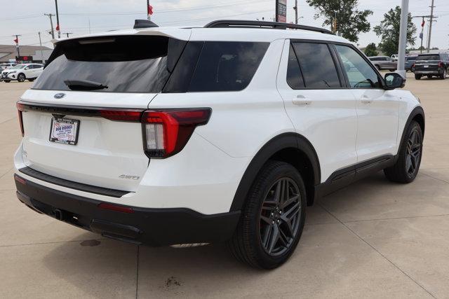 new 2025 Ford Explorer car