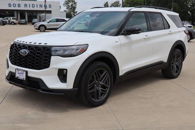 new 2025 Ford Explorer car