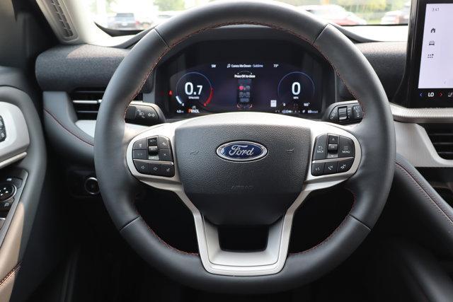 new 2025 Ford Explorer car