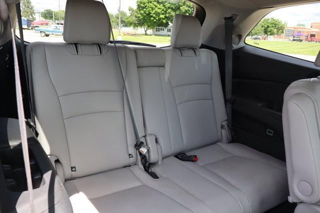 used 2022 Honda Pilot car, priced at $33,488
