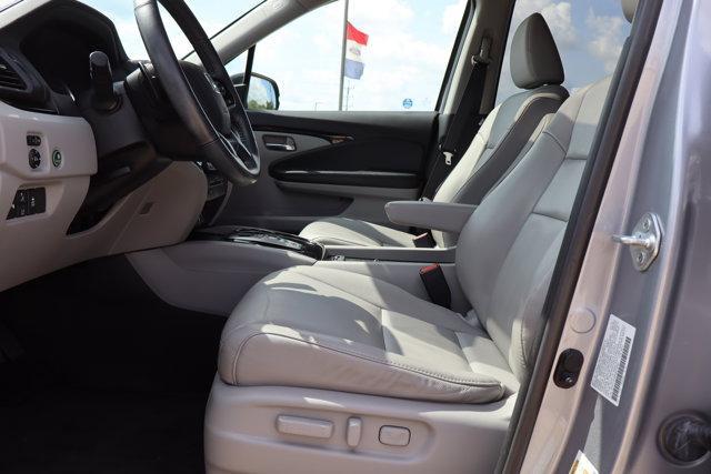 used 2022 Honda Pilot car, priced at $33,488