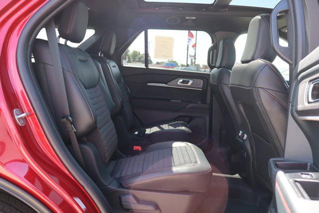 new 2025 Ford Explorer car, priced at $52,976