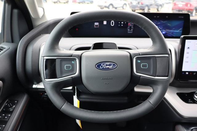 new 2025 Ford Expedition car, priced at $70,483
