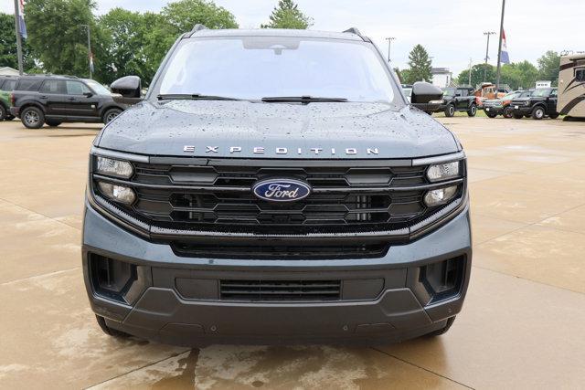 new 2025 Ford Expedition car, priced at $70,483