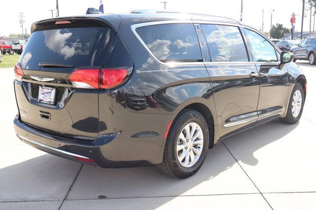 used 2019 Chrysler Pacifica car, priced at $14,990