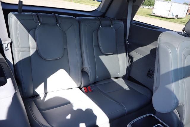 used 2020 Lincoln Aviator car, priced at $34,990