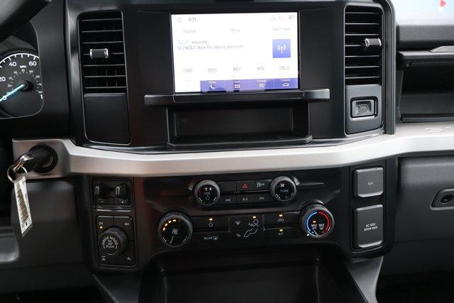 new 2025 Ford F-250 car, priced at $65,310