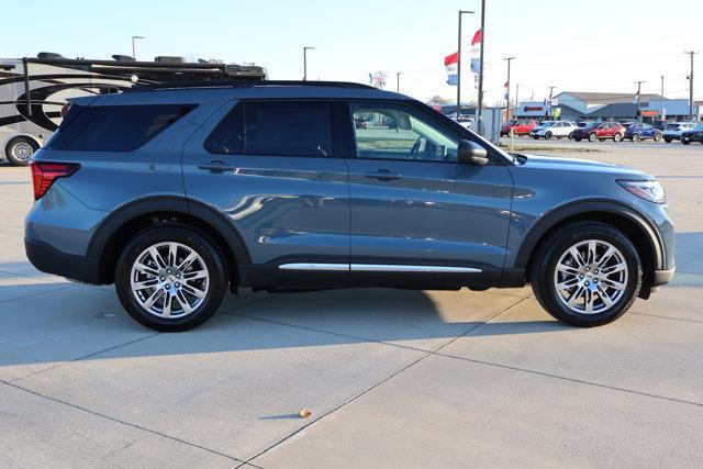 new 2025 Ford Explorer car, priced at $48,700