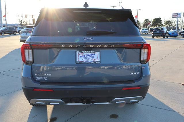 new 2025 Ford Explorer car, priced at $48,700