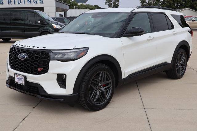 new 2025 Ford Explorer car, priced at $60,326