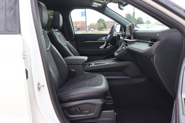 new 2025 Ford Explorer car, priced at $60,326