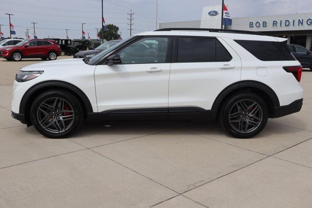 new 2025 Ford Explorer car, priced at $60,326