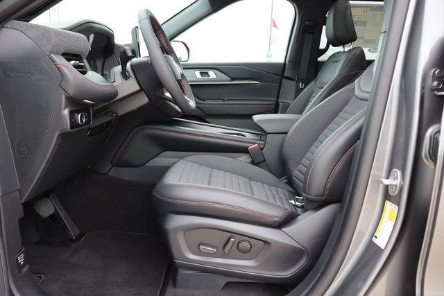 new 2025 Ford Explorer car, priced at $49,424