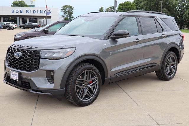 new 2025 Ford Explorer car, priced at $49,424
