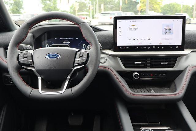 new 2025 Ford Explorer car, priced at $49,424