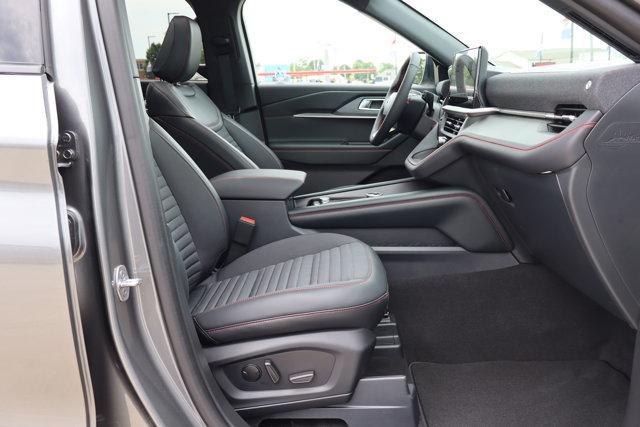 new 2025 Ford Explorer car, priced at $49,424