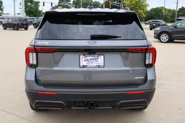 new 2025 Ford Explorer car, priced at $49,424