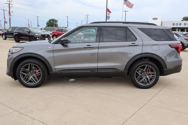 new 2025 Ford Explorer car, priced at $49,424