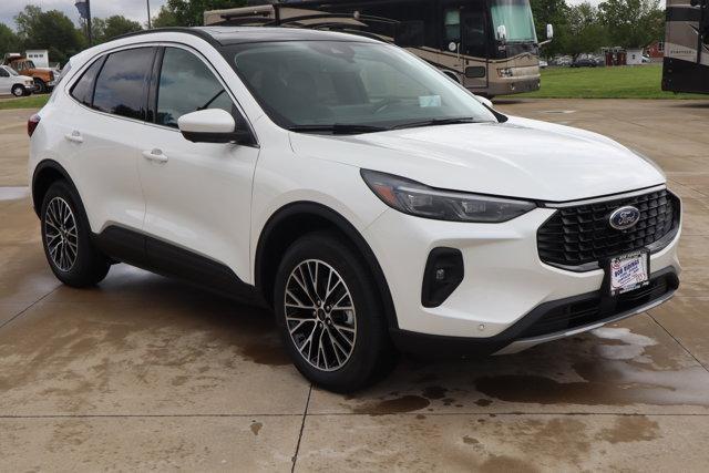 new 2025 Ford Escape car, priced at $43,226