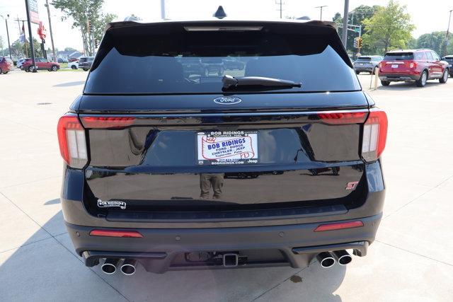 new 2025 Ford Explorer car, priced at $56,346