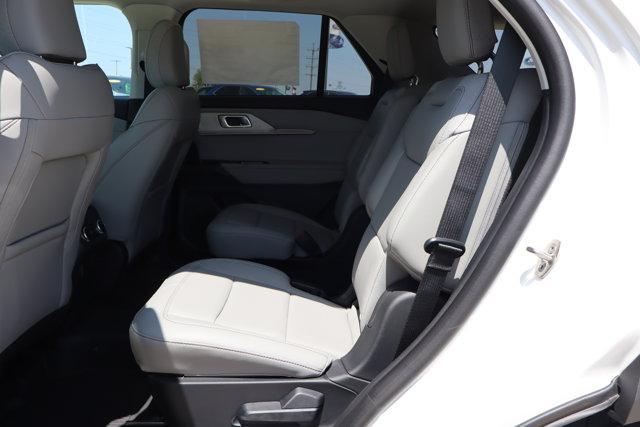 new 2025 Ford Explorer car, priced at $45,899