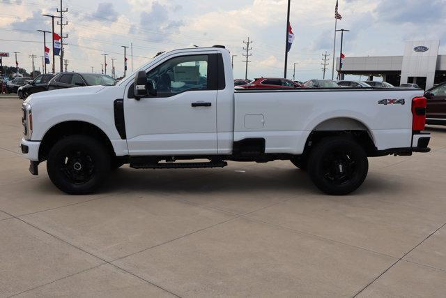new 2025 Ford F-350 car