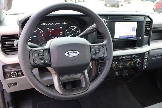new 2025 Ford F-350 car