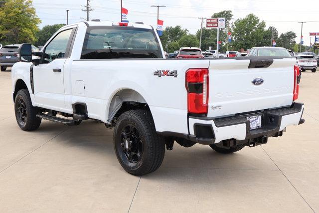 new 2025 Ford F-350 car