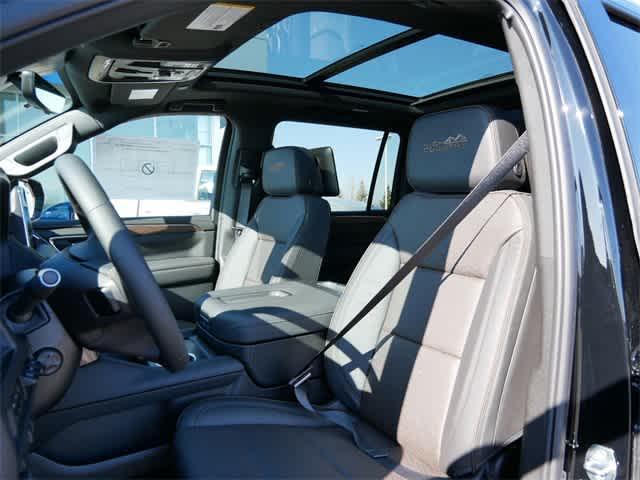 new 2024 Chevrolet Suburban car, priced at $84,600