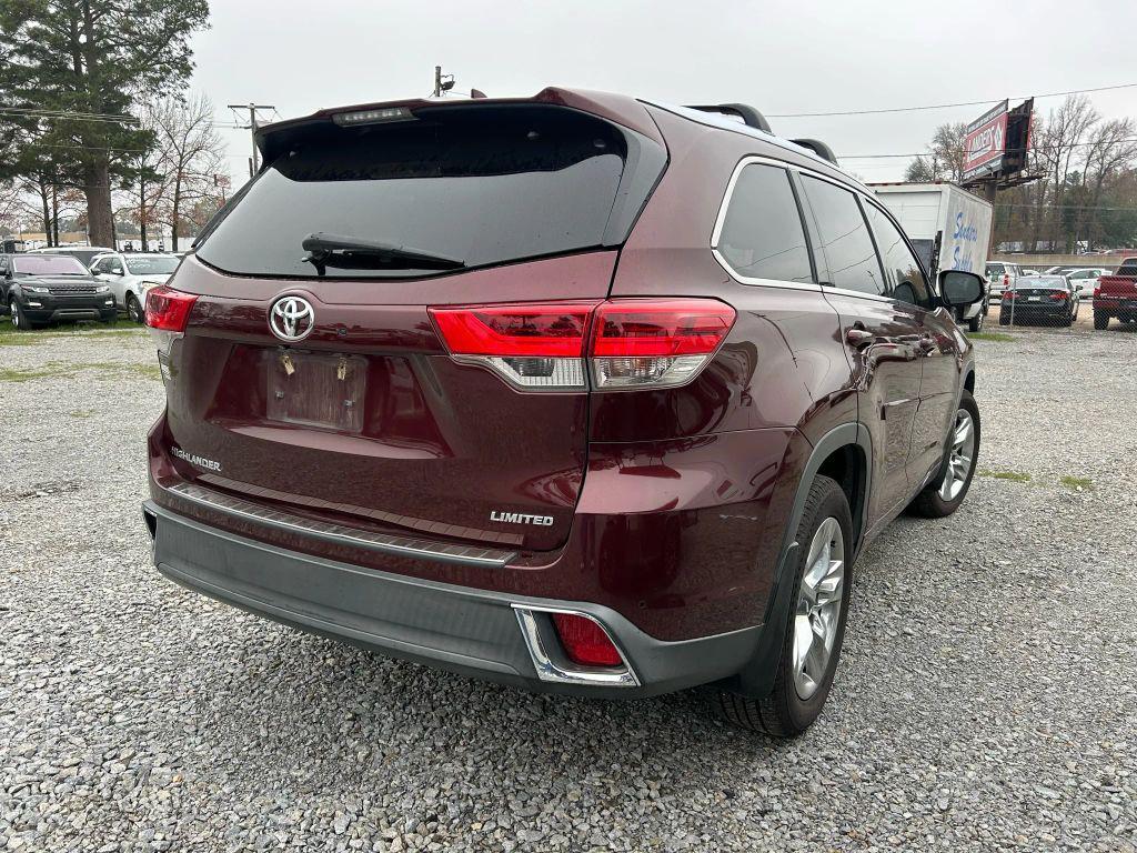 used 2019 Toyota Highlander car, priced at $19,999