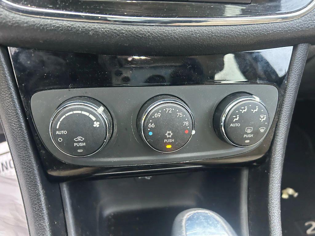 used 2012 Chrysler 200 car, priced at $8,250