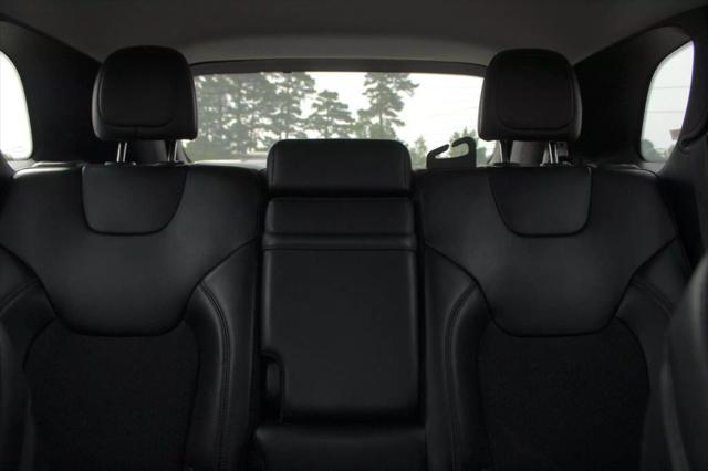 used 2019 Jeep Cherokee car, priced at $15,999