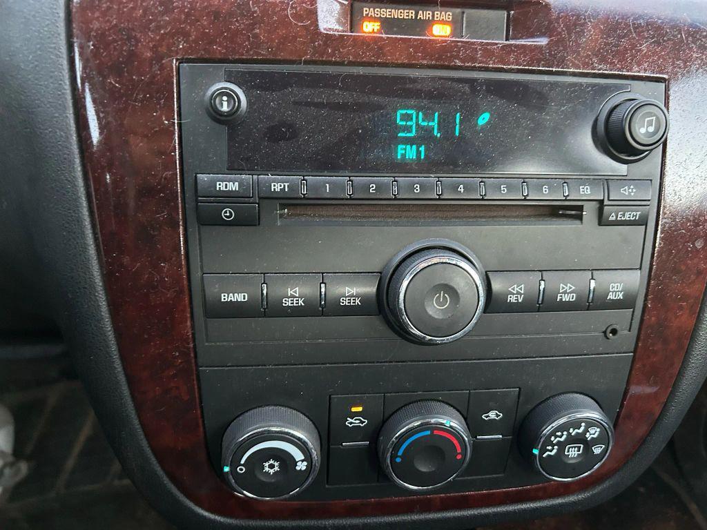 used 2006 Chevrolet Impala car, priced at $5,000