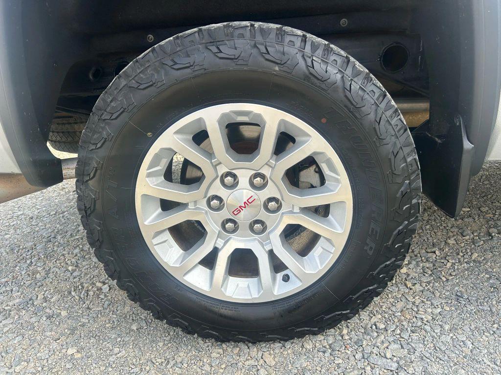 used 2014 GMC Sierra 1500 car, priced at $13,999