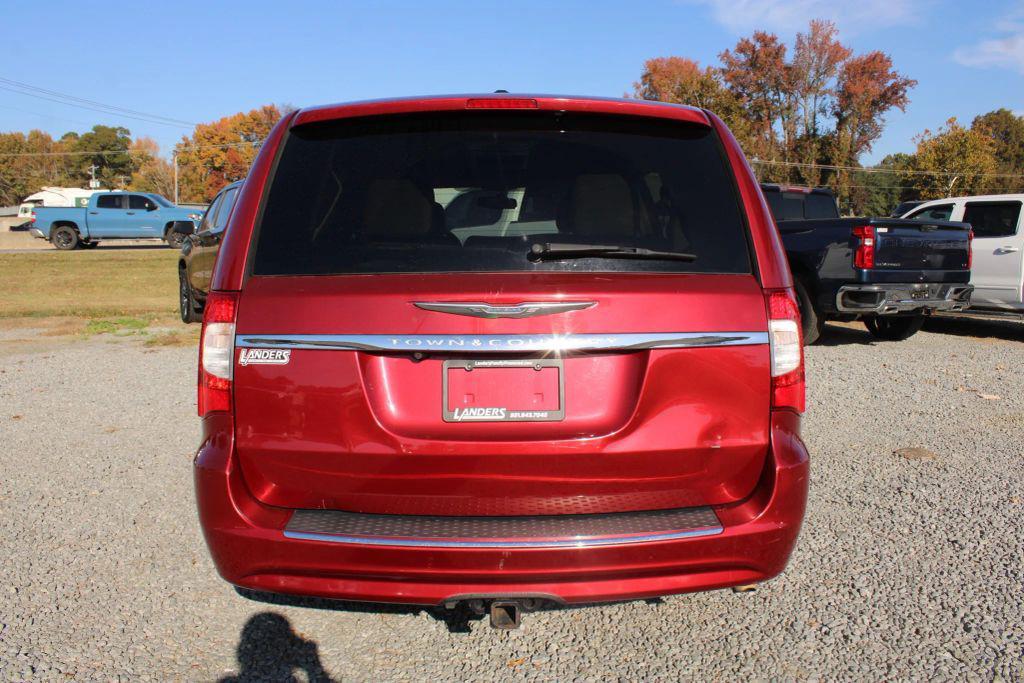 used 2015 Chrysler Town & Country car, priced at $4,900